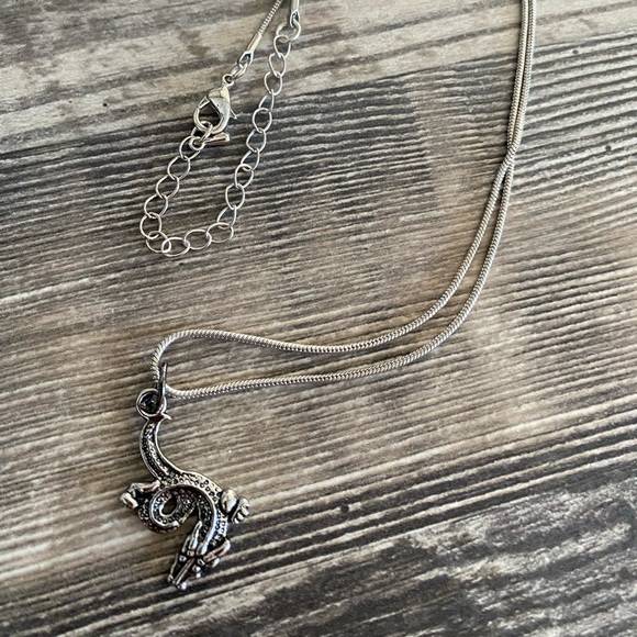 Necklaces - Picture 5 of 5